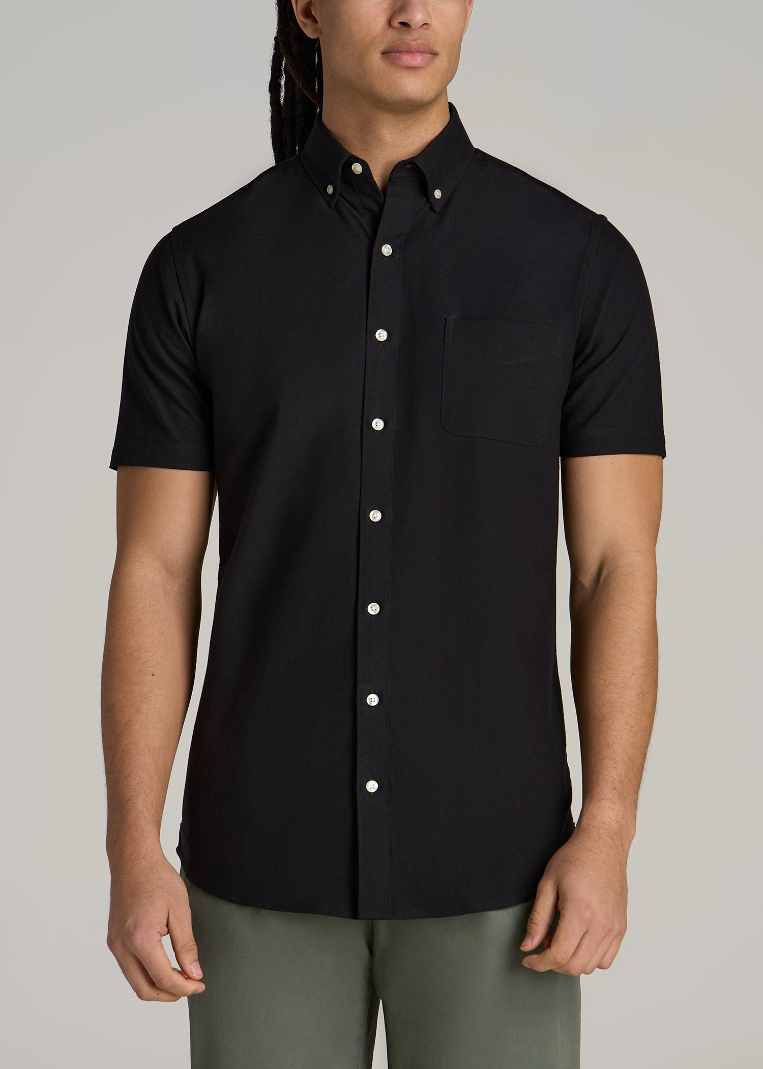 Short Sleeve Oxford Button Shirt For Tall Men in Black HeatRegulating
