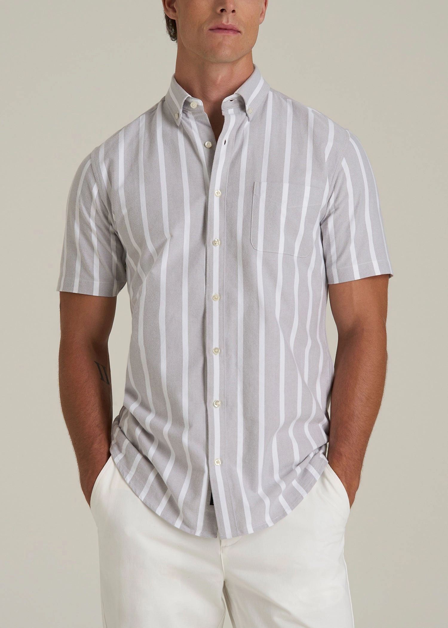 Soft Pullover Short Sleeve Oxford Button Shirt For Tall Men in Bold Grey Stripe