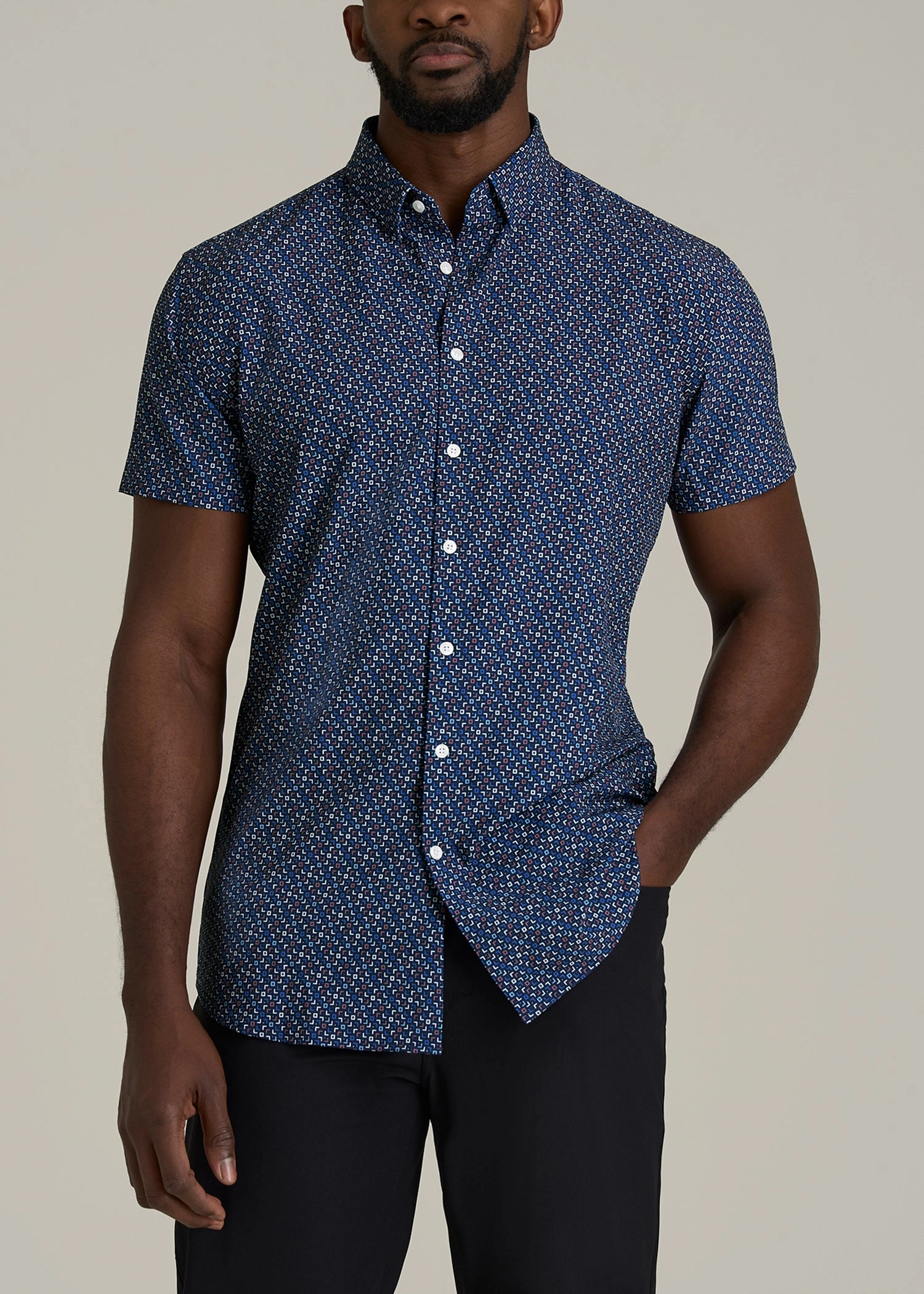 LowMaintenance Fabric Rolled Hem Detailing Short Sleeve Traveler Stretch Button Shirt for Tall Men in Blue Fleck