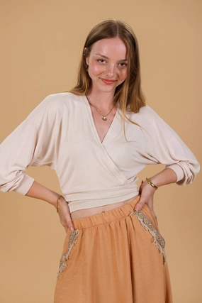Simple Cut Flexible Knit Shrug Top Vito Ecru