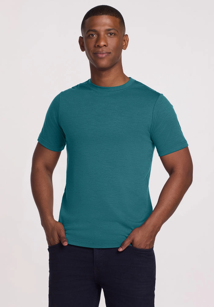 Endurance Tee - Tidepool Cozy Comfort Look
