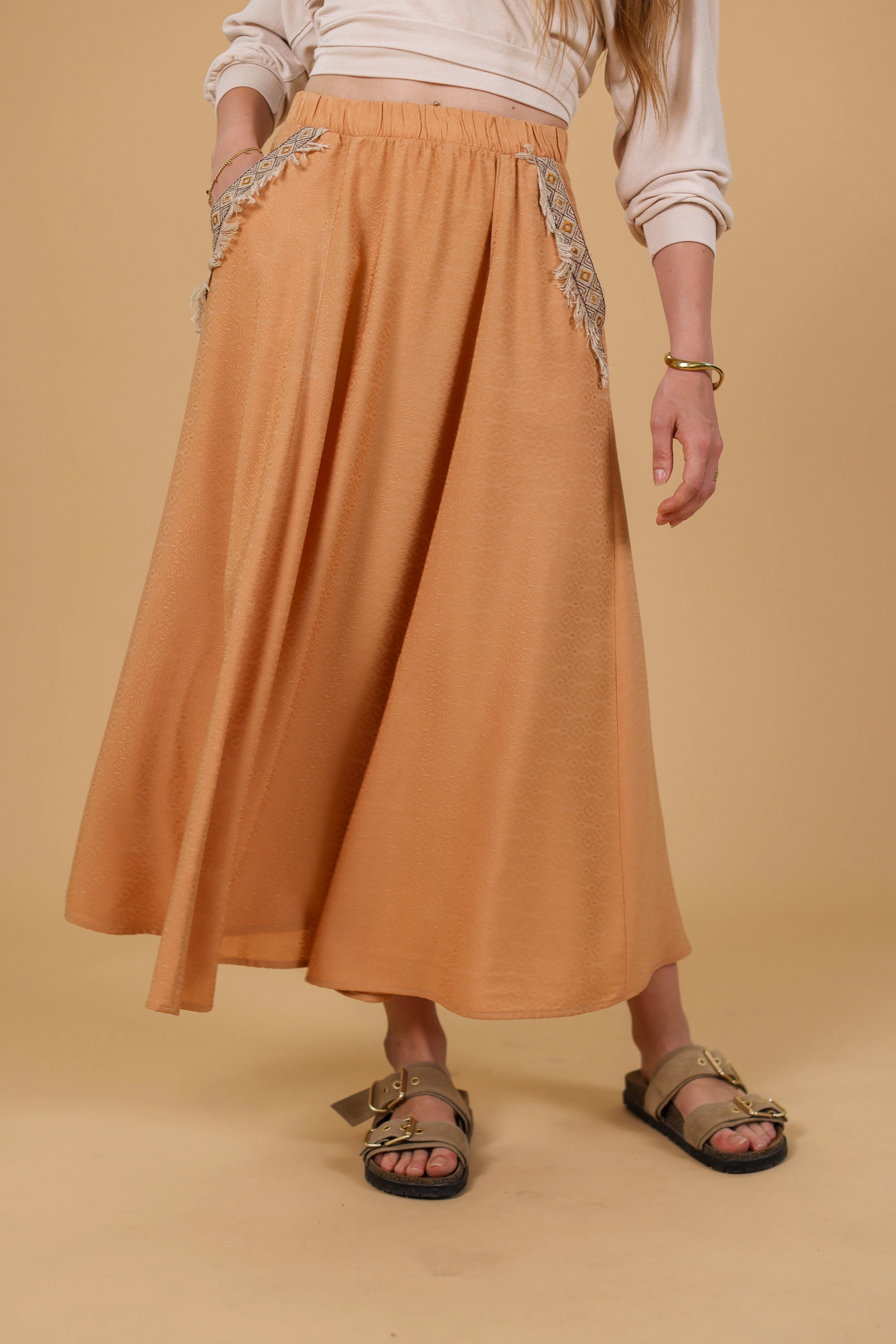 Texture Focus Elevated Casual Skirt Melia Peach