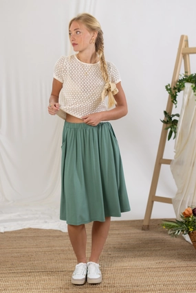 Maximalist look Non see through Skirt Serena Dusty Green