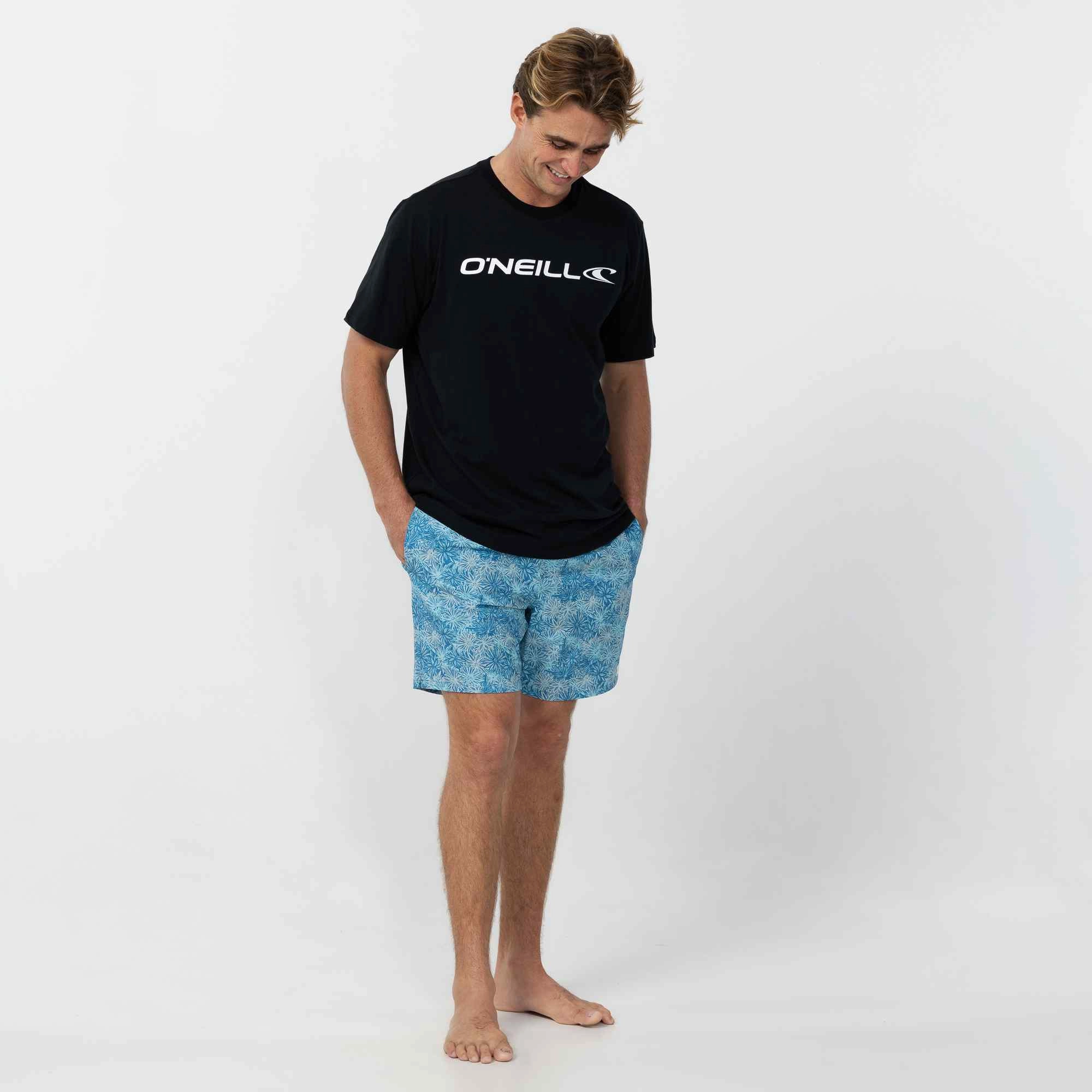 Clean & Mean T-Shirt - Black Comfy Design Sport Performance