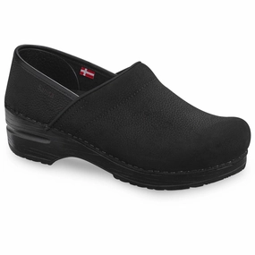 Style Flow Sporty Professional Women's Oiled Clog - Black