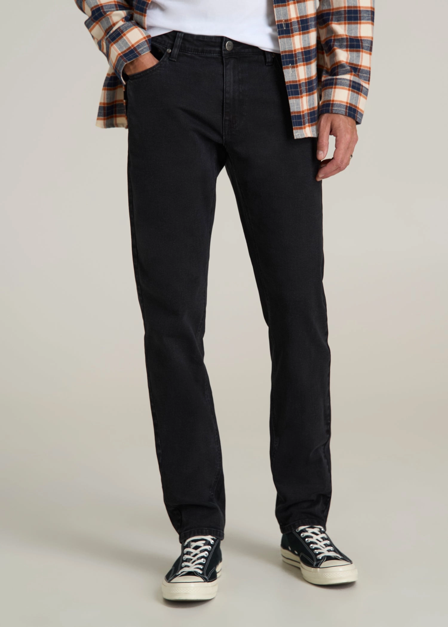 Seasonless wear Carman TAPERED Jeans for Tall Men in Onyx Black Wash