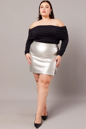 Edgy Look Designer Inspired Metallic Faux Leather Split Mini Skirt