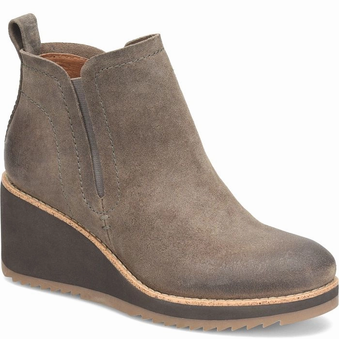 Comfortable ankle Sofft Women's Emeree Chelsea Boot - Mushroom