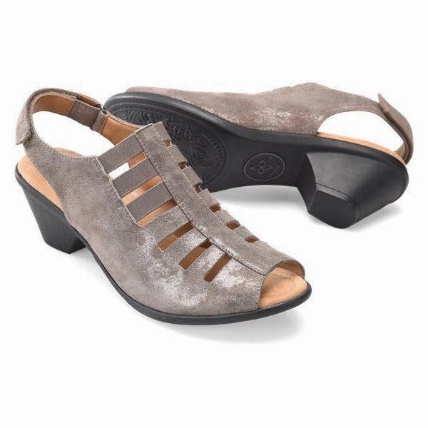 Sofft Women's Faye - Smoke Suede travel mode