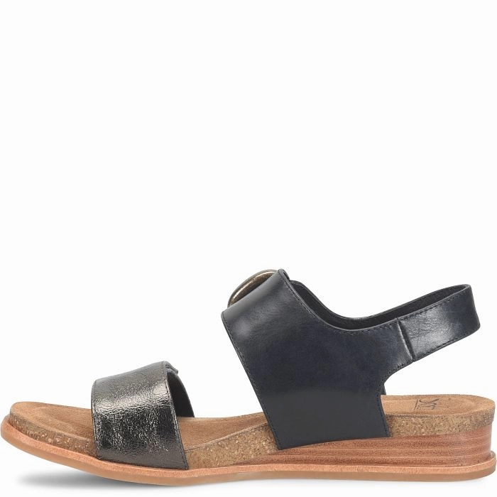 Sofft Women's Peggie Sandal - Black/Dark Pewter Strappy Design