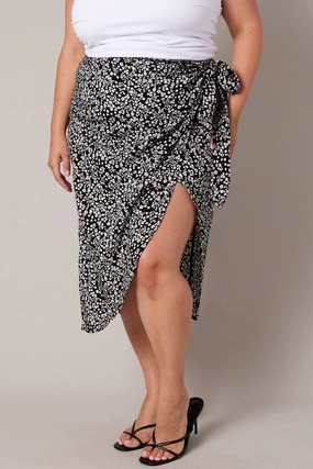 flowy silhouette Black Ditsy Frill Wrap Midi Skirt