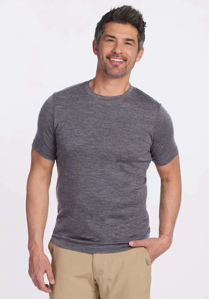 Endurance Tee - Graphite Heather Slim Fit Cut Light Style Trend