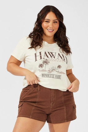 Beige Graphic T-shirt Short Sleeve Crew Neck LightweightBlend Timeless Piece