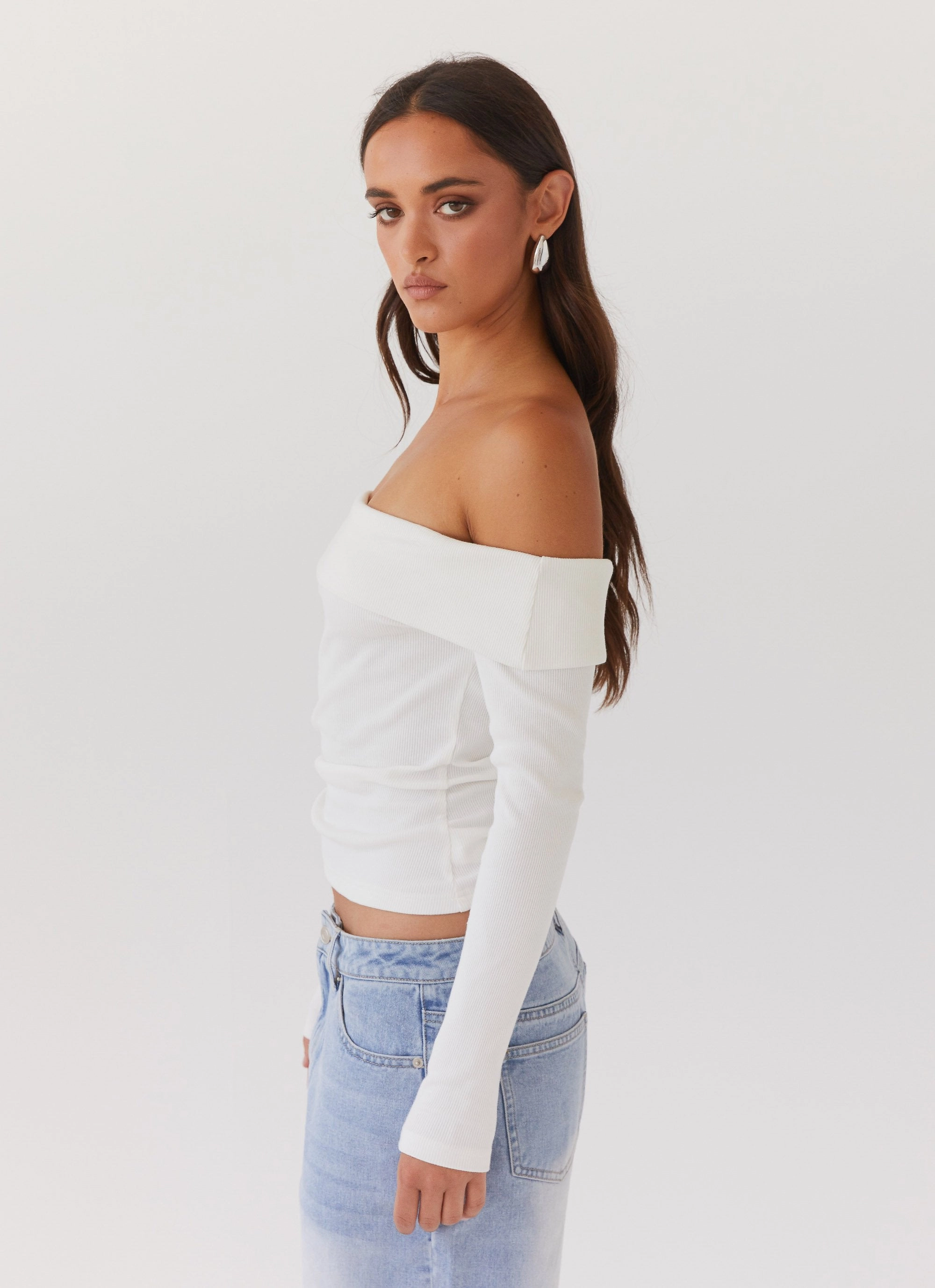 Hayley Long Sleeve Ribbed Top - White Allergy free scarf