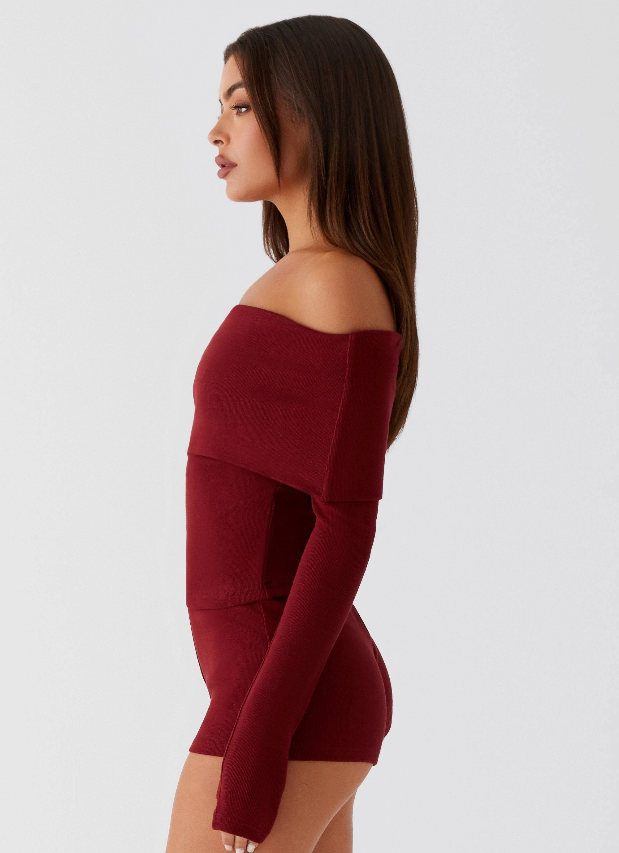 Spectate Long Sleeve Top - Maroon wallet
