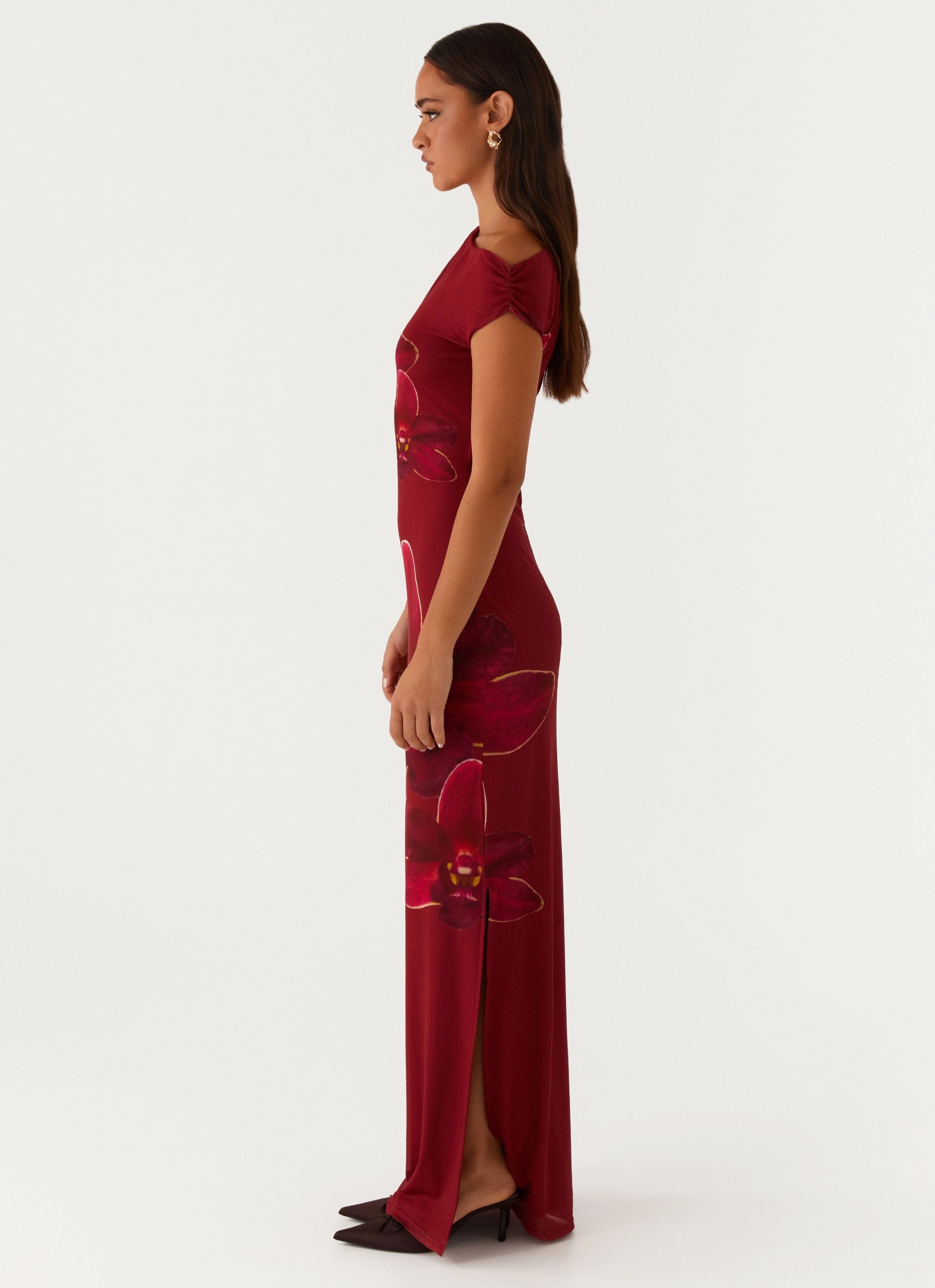 Showtime Maxi Dress - Maroon Breathable Design