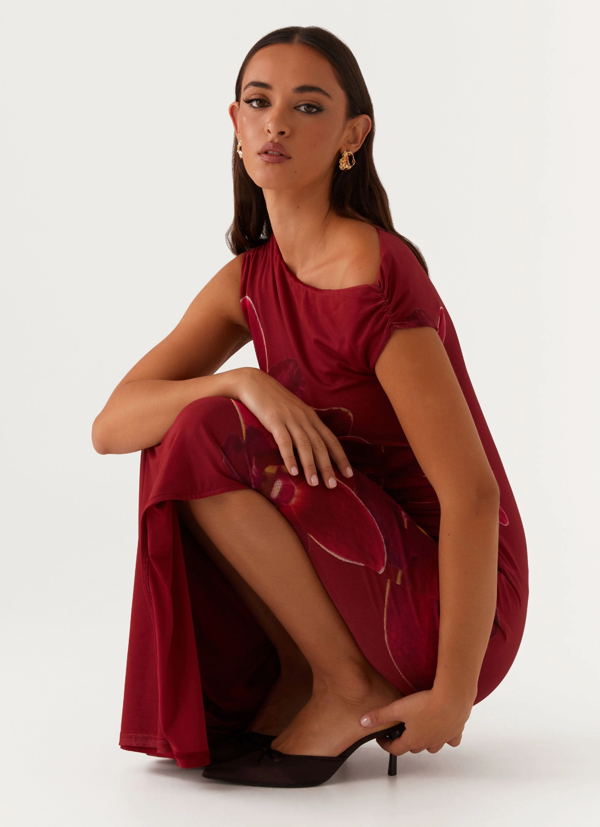 Chilly Weather Layer Showtime Maxi Dress - Maroon