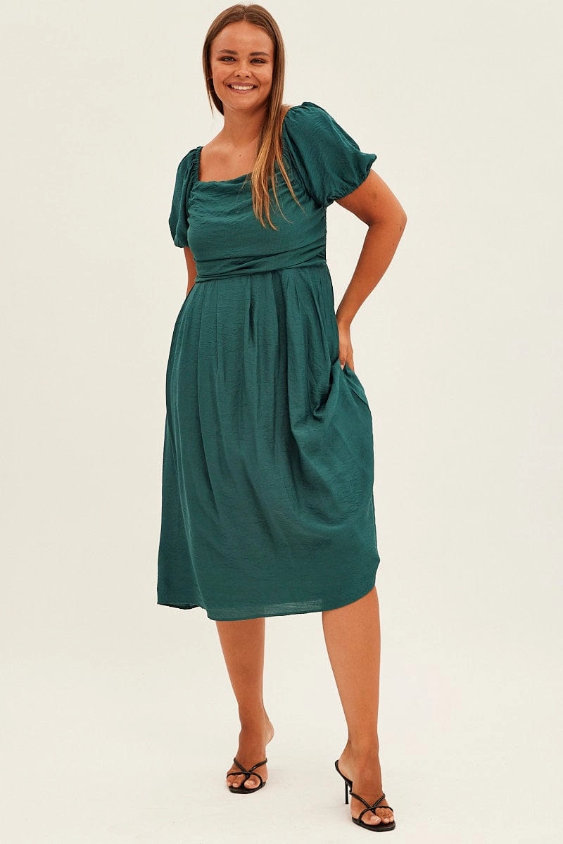 Green Midi Dress Puff Sleeve Square Neck Lined Textured Relaxed Look relaxed shape
