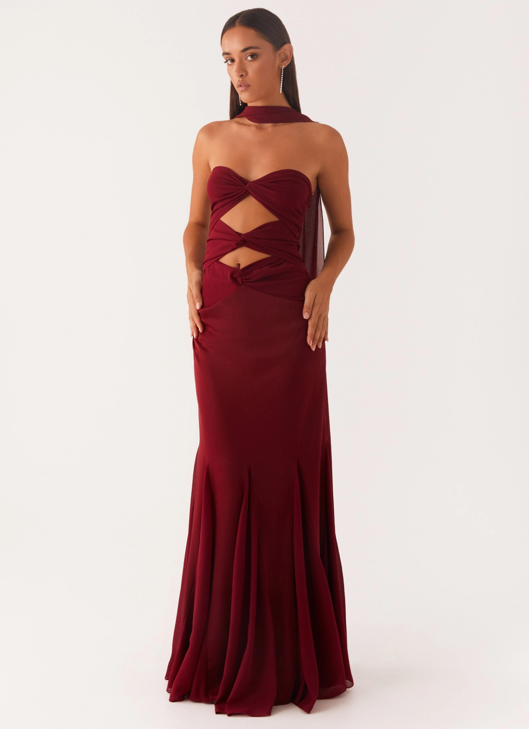 Melrose Satin Chiffon Maxi Dress - Deep Red Classy Look Graduation-Event