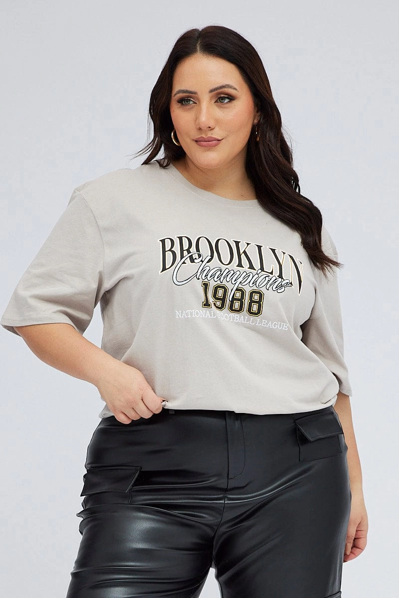 Grey Graphic T-shirt Short Sleeve Crew Neck Light Layer