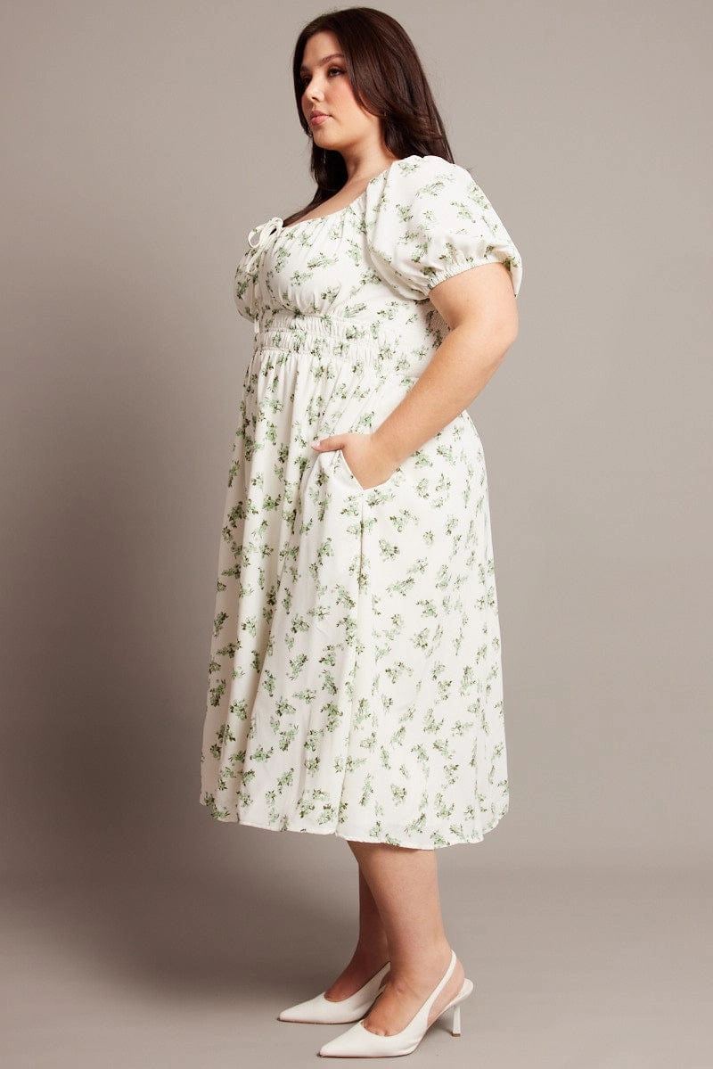Casual Chic Wear All weather Green Ditsy Midi Dress Short Sleeve Ruched Bust