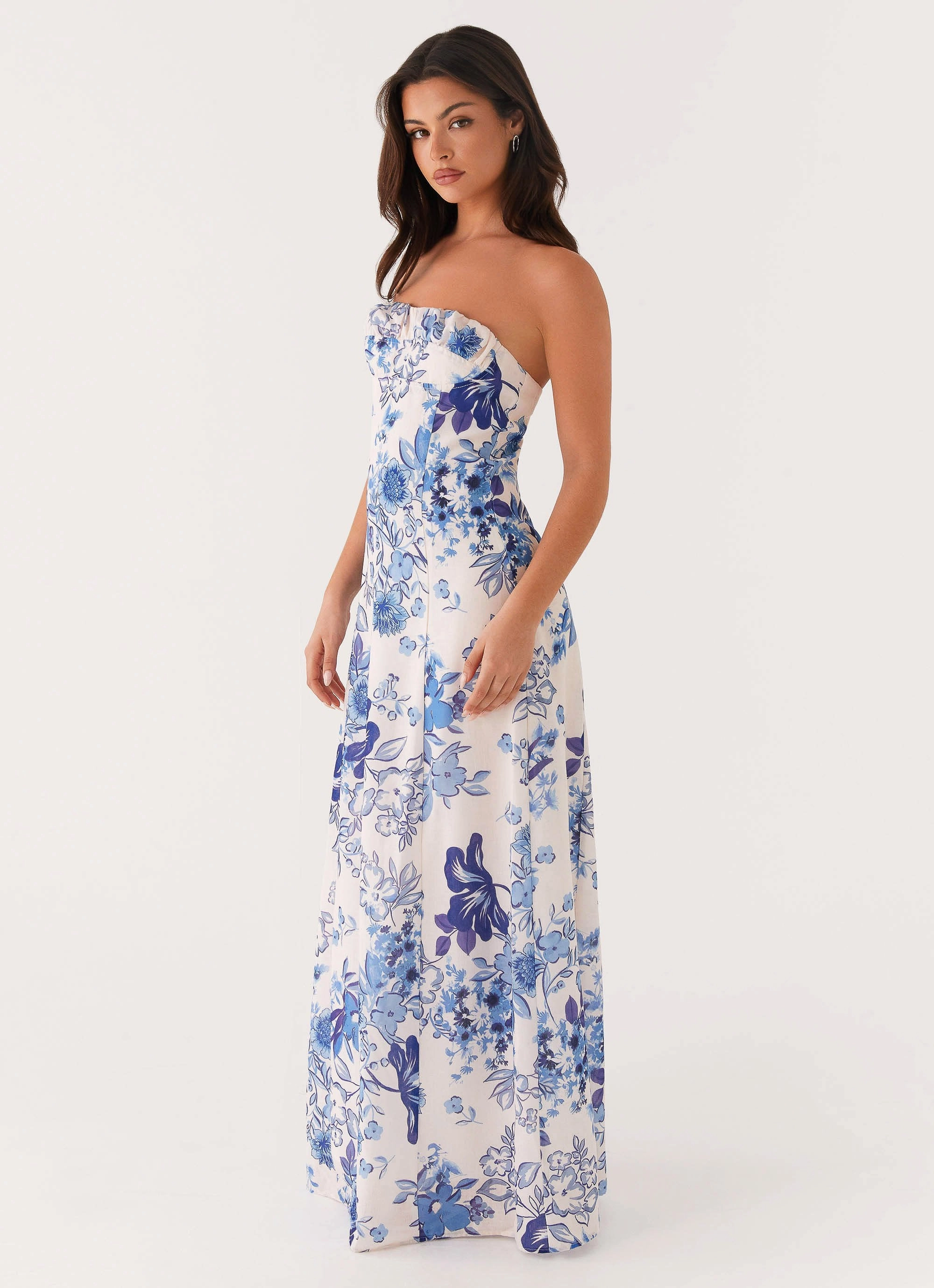 Side Ruching Modern Appearance Tayla Linen Maxi Dress - Serene Sky Floral
