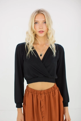 Crop Top Petra Black LaserCutVents