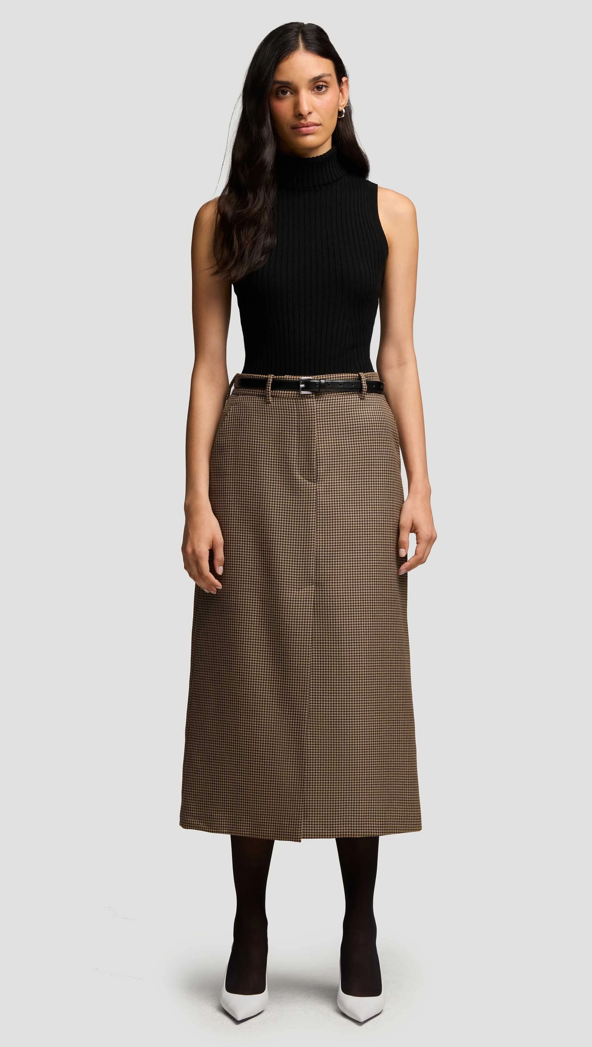 Figure Flattering Tailored Skirt in Wool | Brown Houndstooth