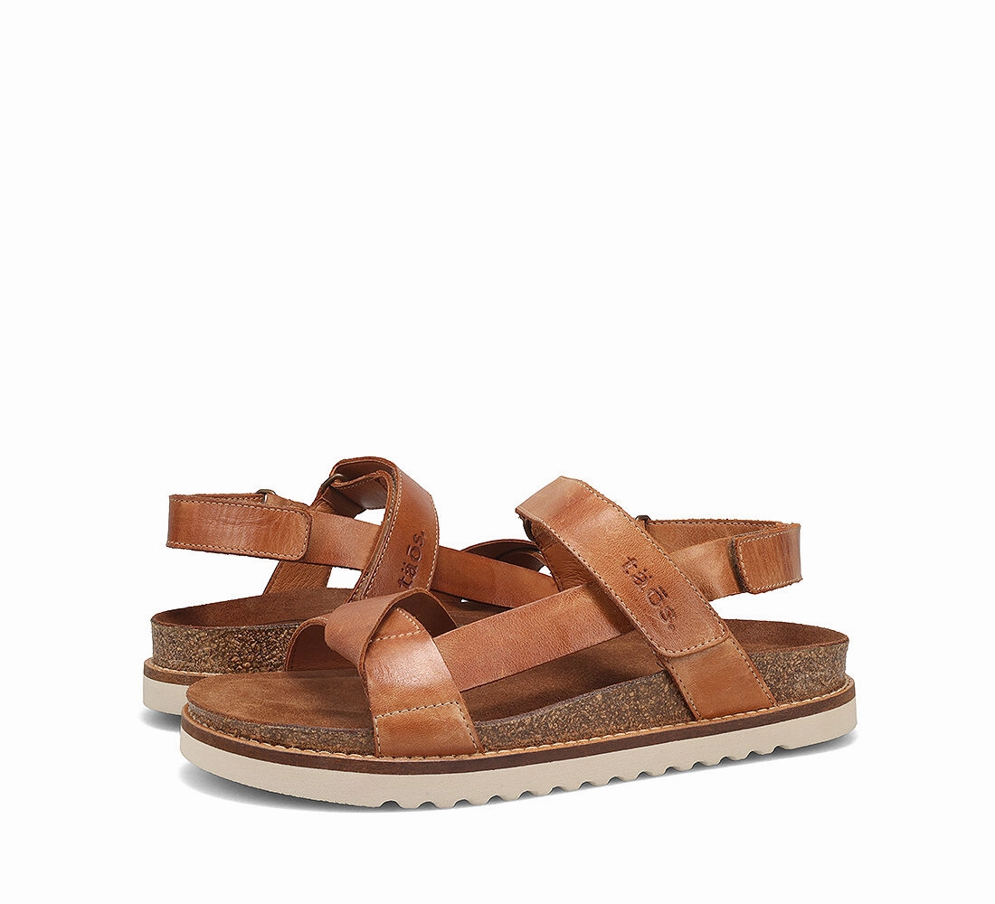 Taos Women's Sideways Sandal - Caramel Impact protection