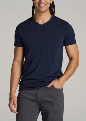 The Essential MODERN-FIT V-Neck Tee for Tall Men in True Navy Convertible Style VentilatedMeshPaneling
