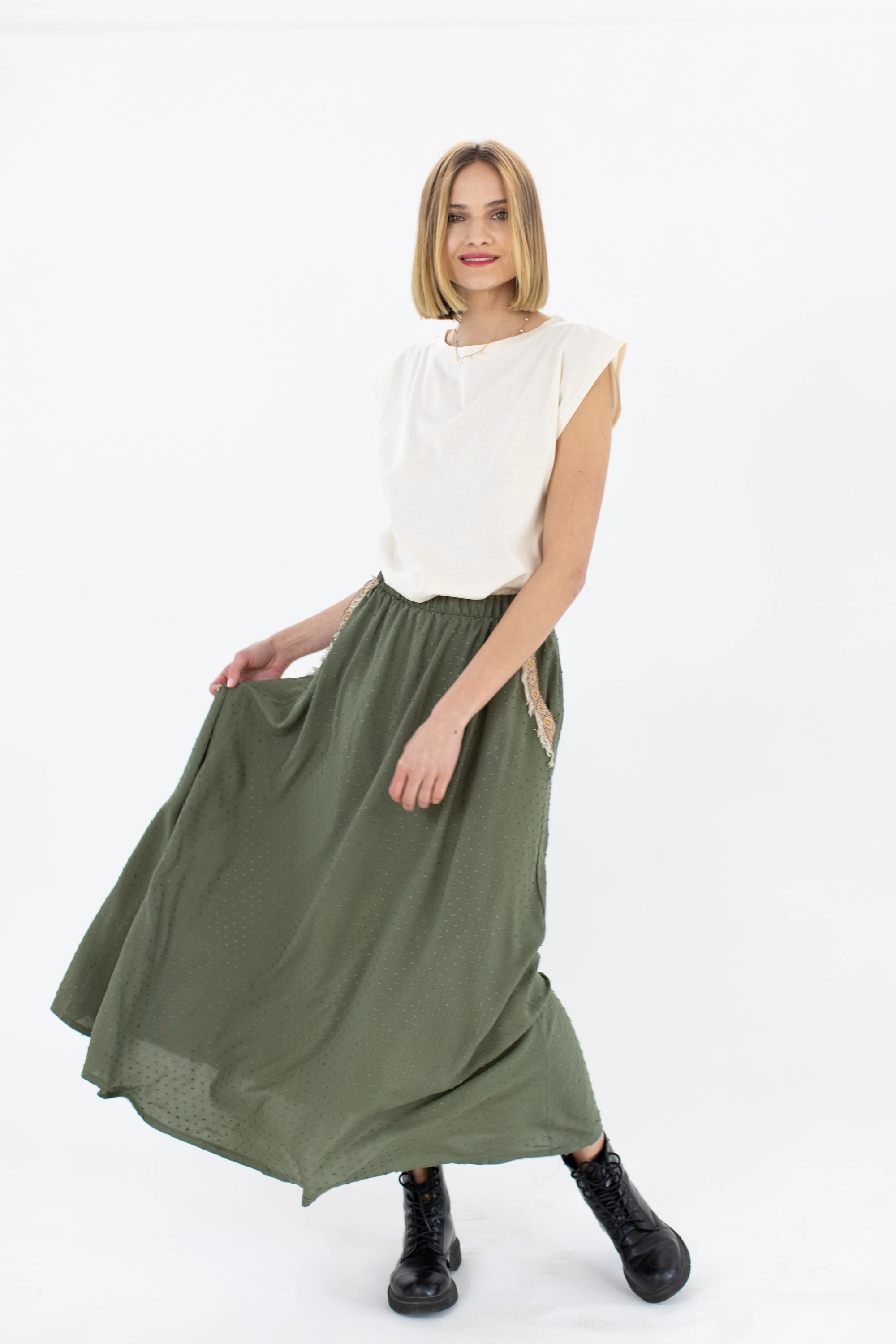 Top Aria Cream Simple Dress Bohemian style