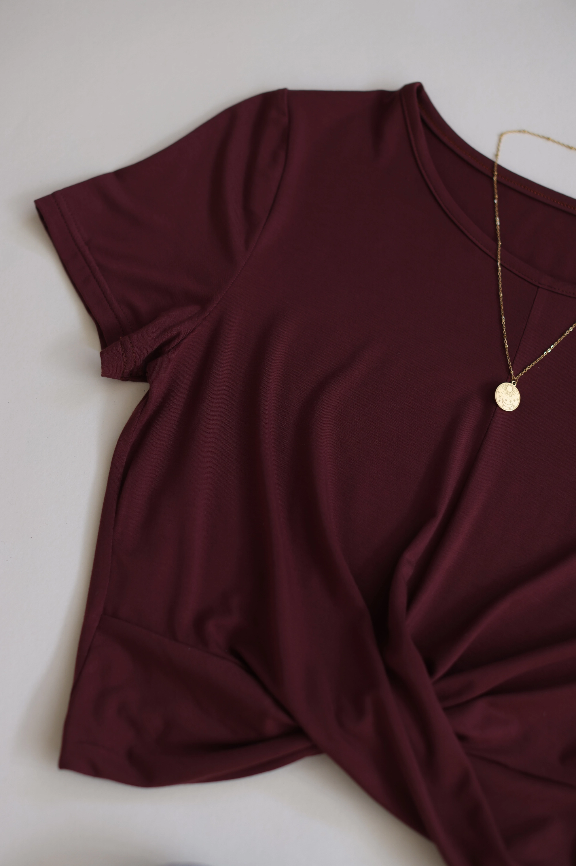 FlatlockStitching Top Palmyra Maroon
