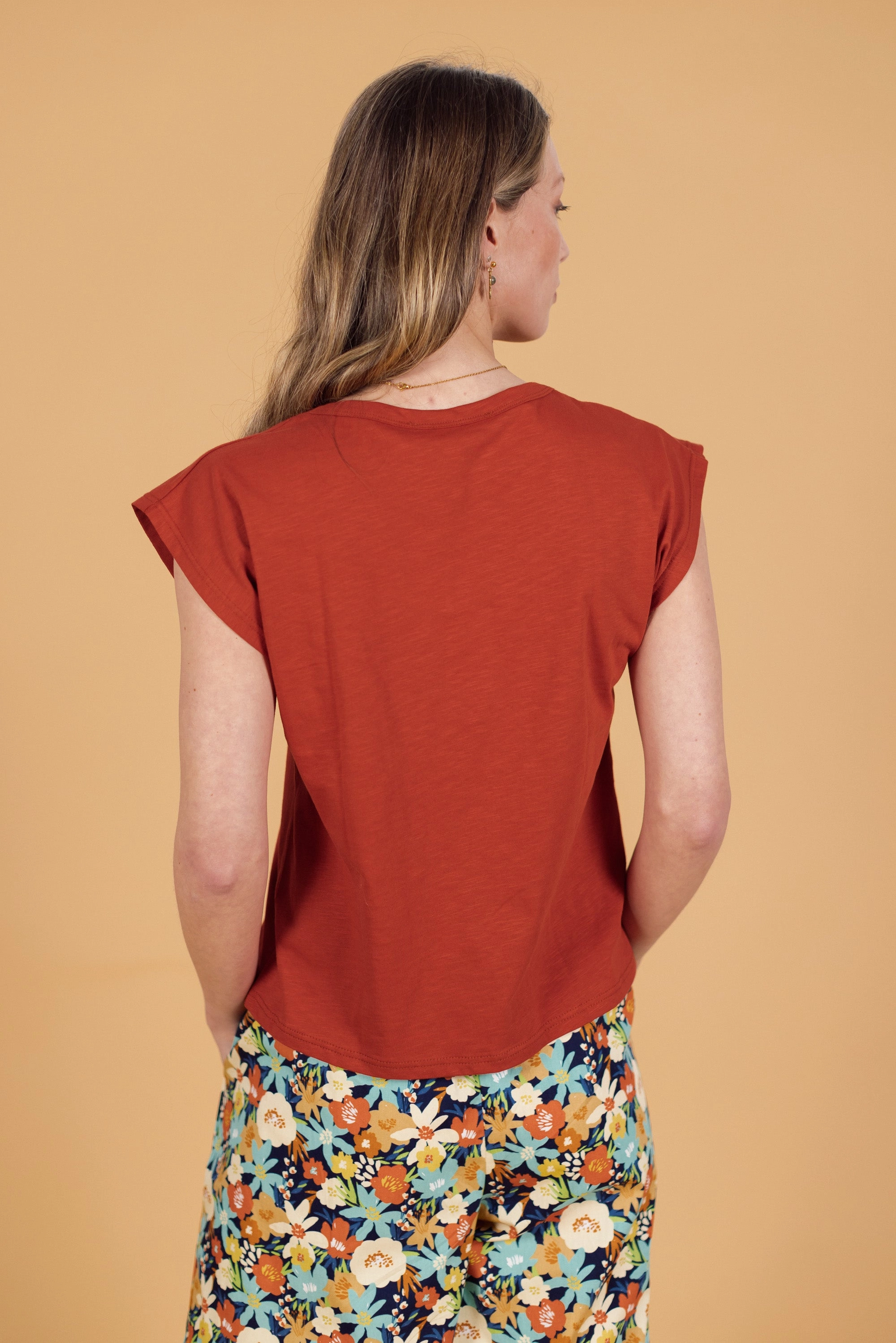 Top Sylvana Burnt Orange AbrasionResistant Finish