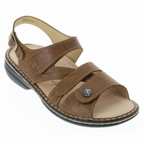 Light Fit adjustable shoes Finn Comfort Women's Gomera - Cognac