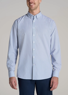 Easy Fit Traveler Stretch Dress Shirt for Tall Men in Light Blue Geometric