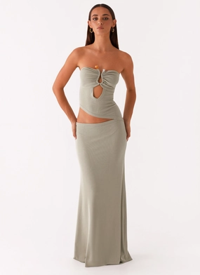 Wild Roses Maxi Dress - Sage Trendy Comfort