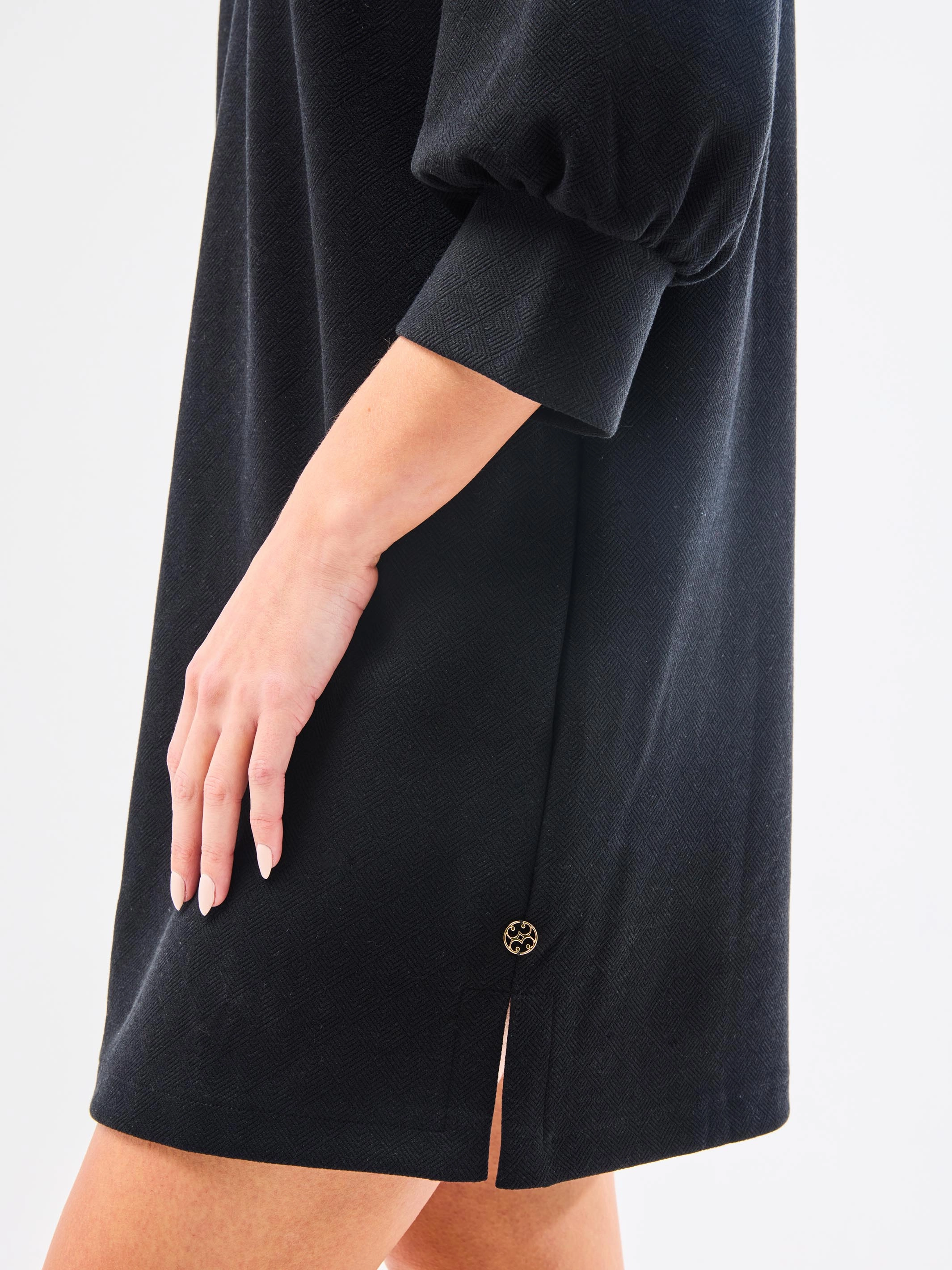 Romantic Soft Crisp Look Hadley Dress | Black