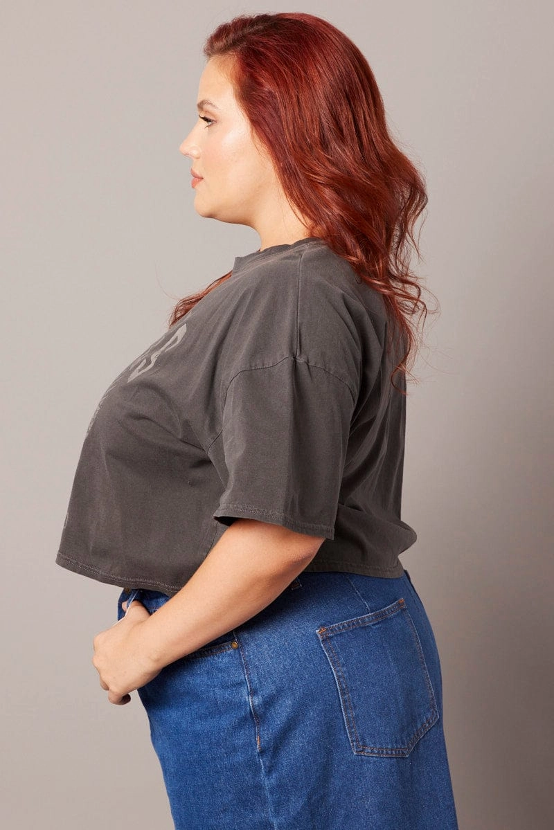 Trendy Look LayeredSleeveConstruction Grey Graphic T-shirt Short Sleeve Crew Neck