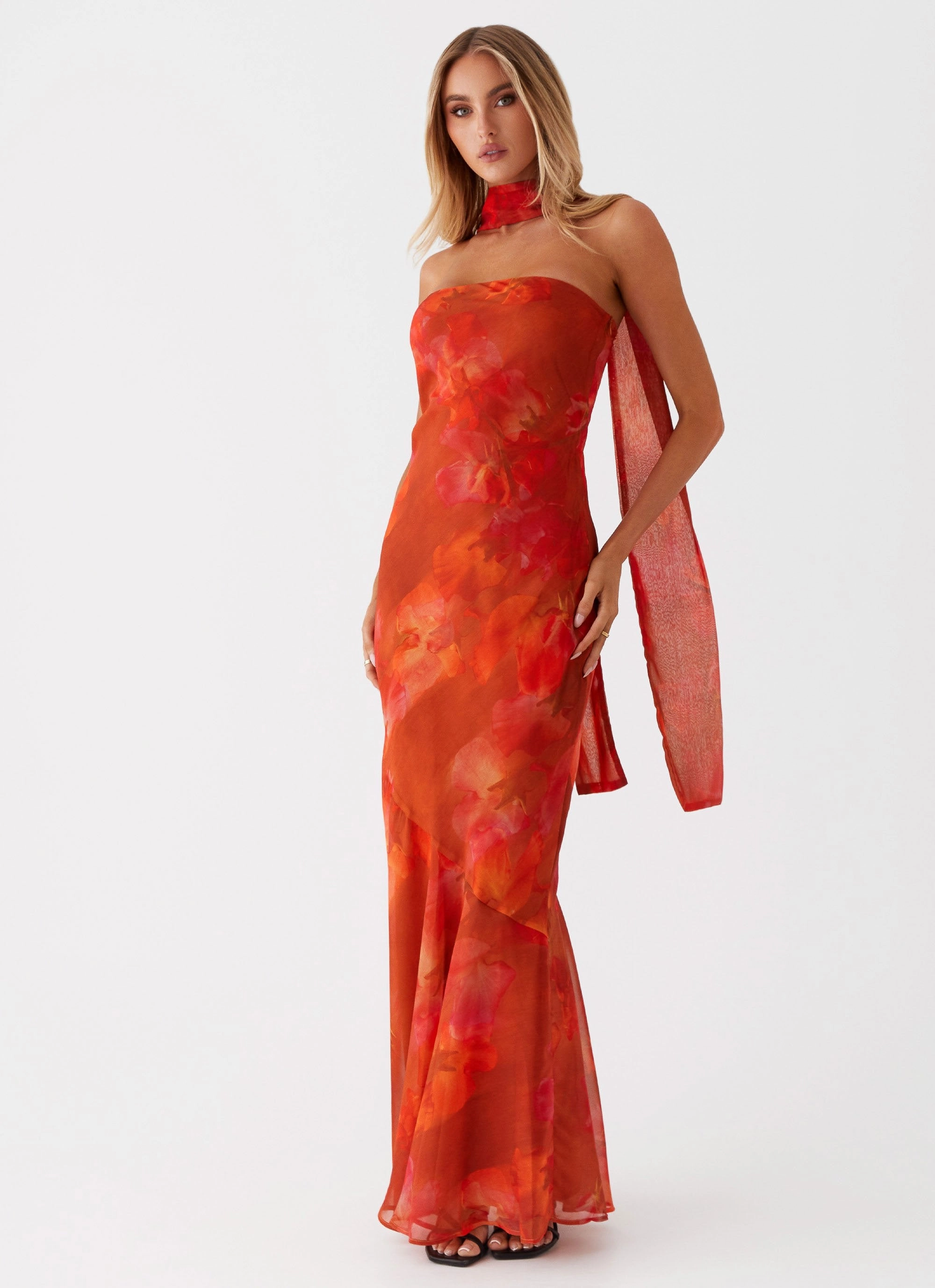 Under The Pagoda Maxi Dress - Amber Clean Base