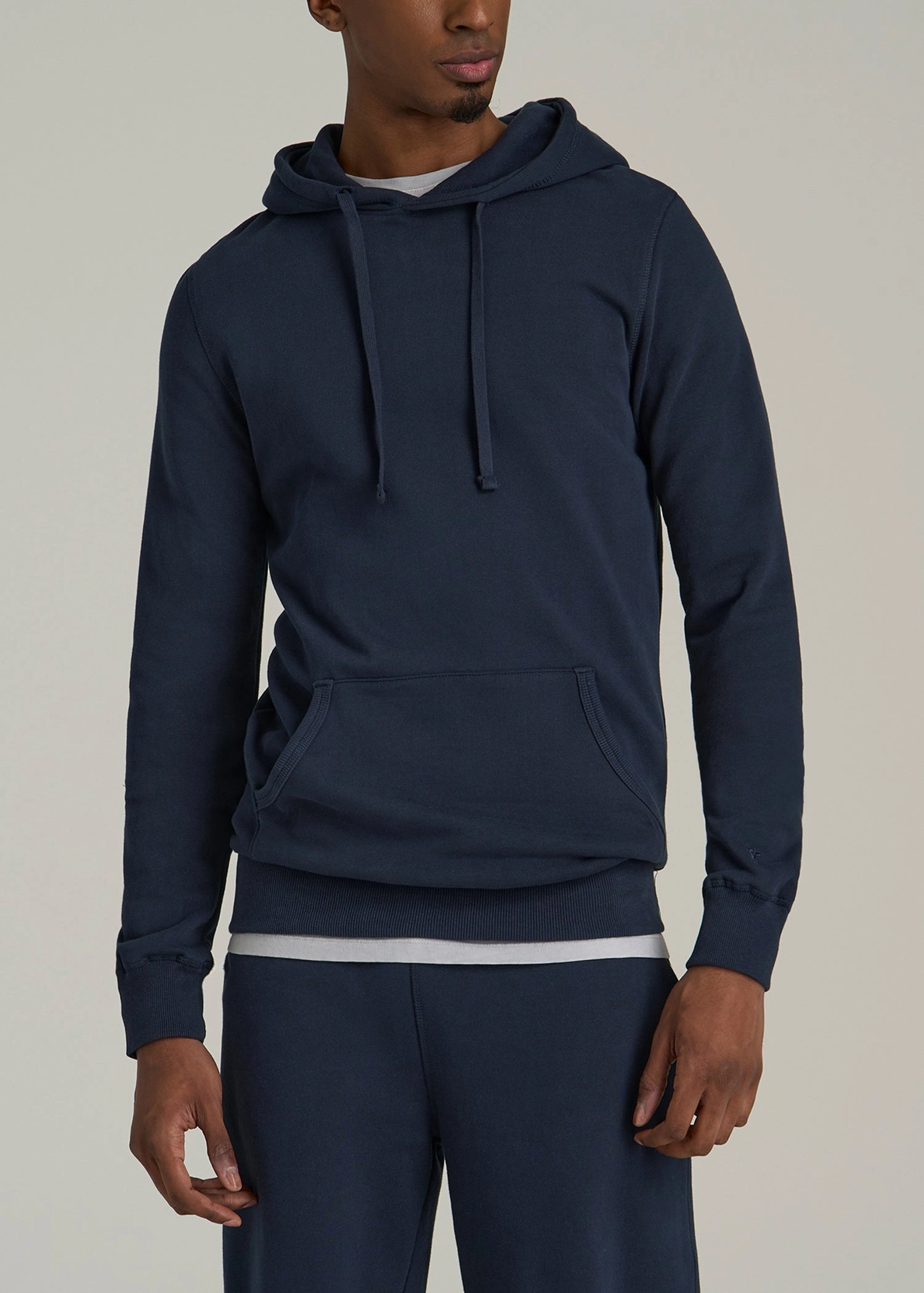 Logo Emblem Wearever 2.0 Fleece Hoodie for Tall Men in Evening Blue