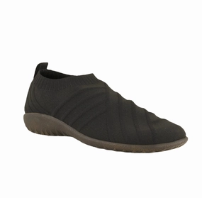 Supportive Feel Naot Women's Okahu Knit Slip-On - Black