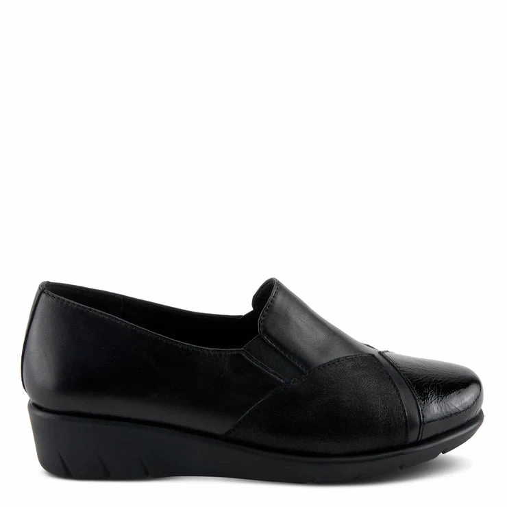 Spring Step Women's Evzen Wedge Slip-On - Black Padded collar design