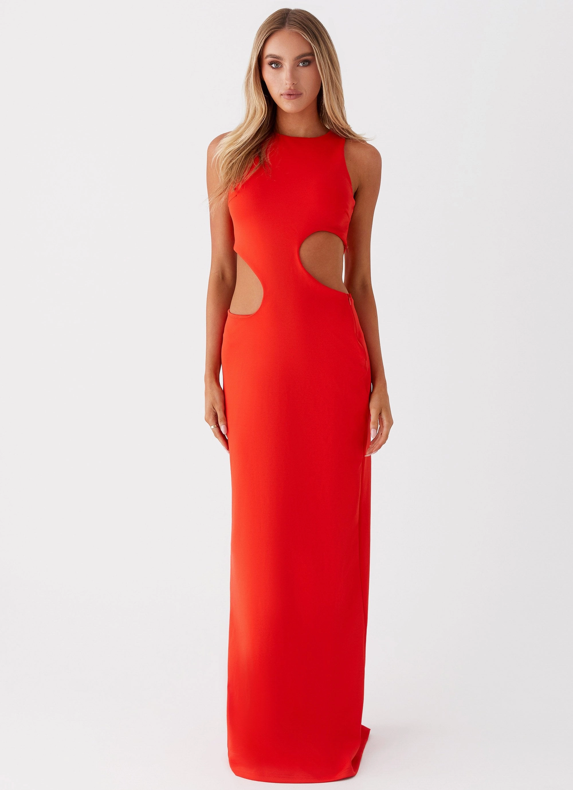 Vaeloria Maxi Dress - Red Smooth Feel