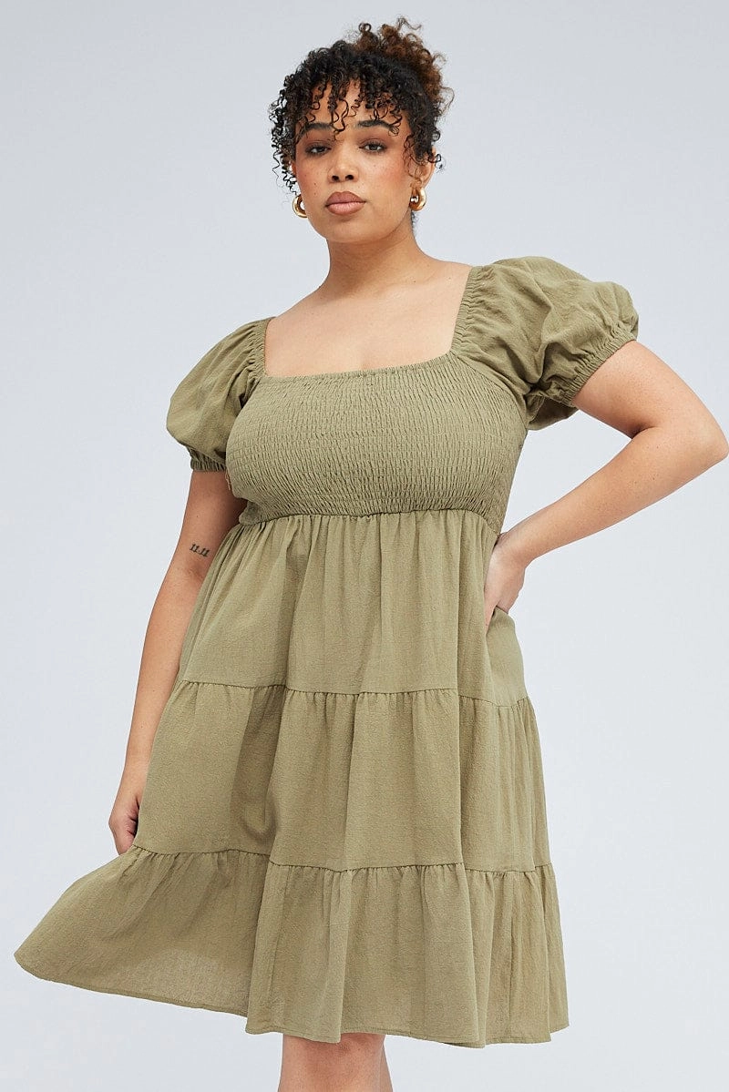 Smart Cut Trendy Wearable Green Mini Dress Tiered Shirred Bust Puff Sleeve