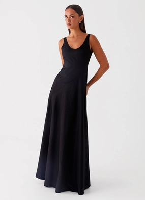 Gentle Glow Relaxed Fit Cosma Maxi Dress - Black