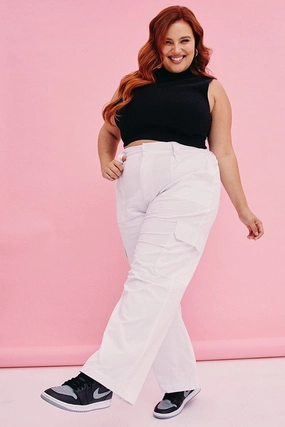 Sporty Layers Tough Build White Cargo Pants Mid Rise