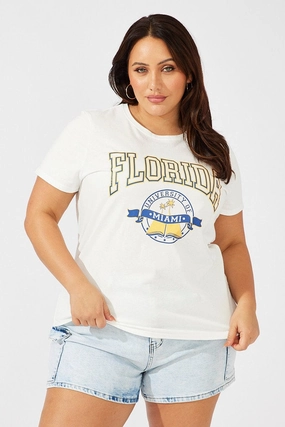 White Graphic T-shirt Short Sleeve Crew Neck Casual Flex Fit