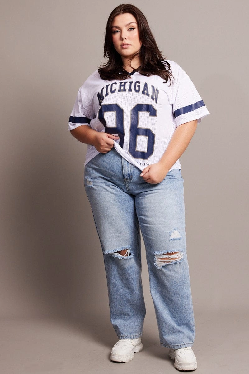White Graphic T-shirt Short Sleeve V-Neck Oversized Chilly Day Comfort