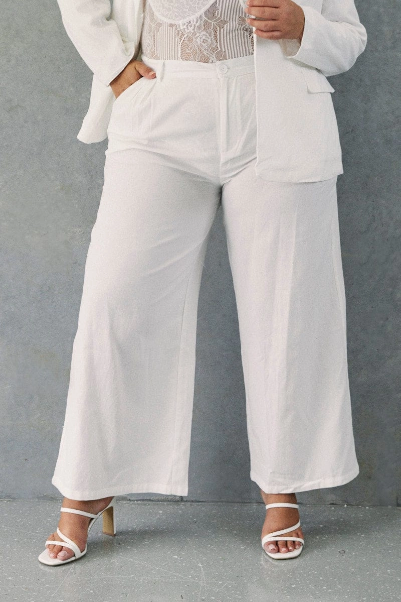 White Wide Leg Pants Pleat Front Comfortable Fit Wear