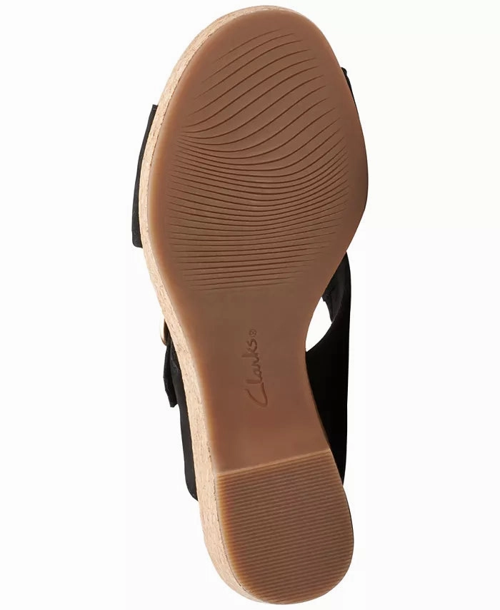 Clarks Women's Giselle Dove Sandals - Black Enhanced Lateral Stability